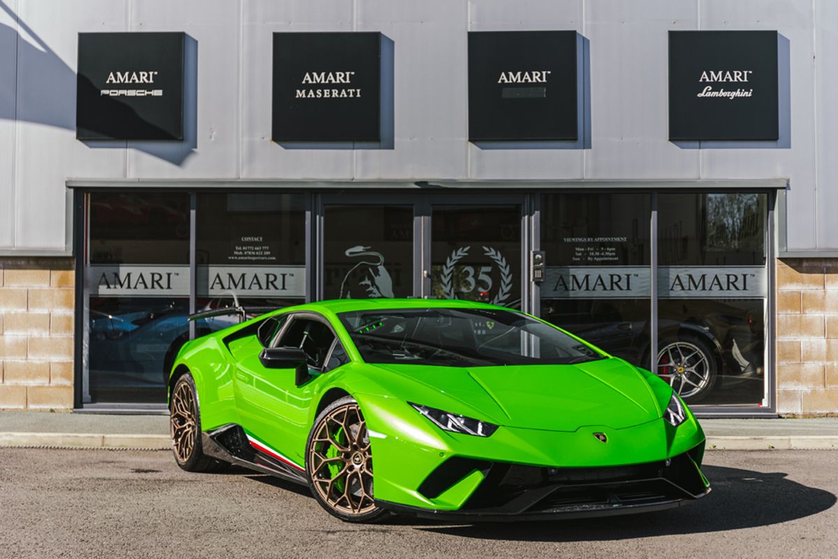 LAMBORGHINI HURACAN COUPE 5.2 LP 640-4 PERFORMANTE 2DR SEMI AUTOMATIC