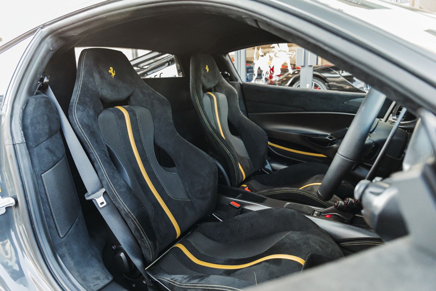 FERRARI 488 PISTA COUPE 3.9 VS 2DR SEMI AUTOMATIC