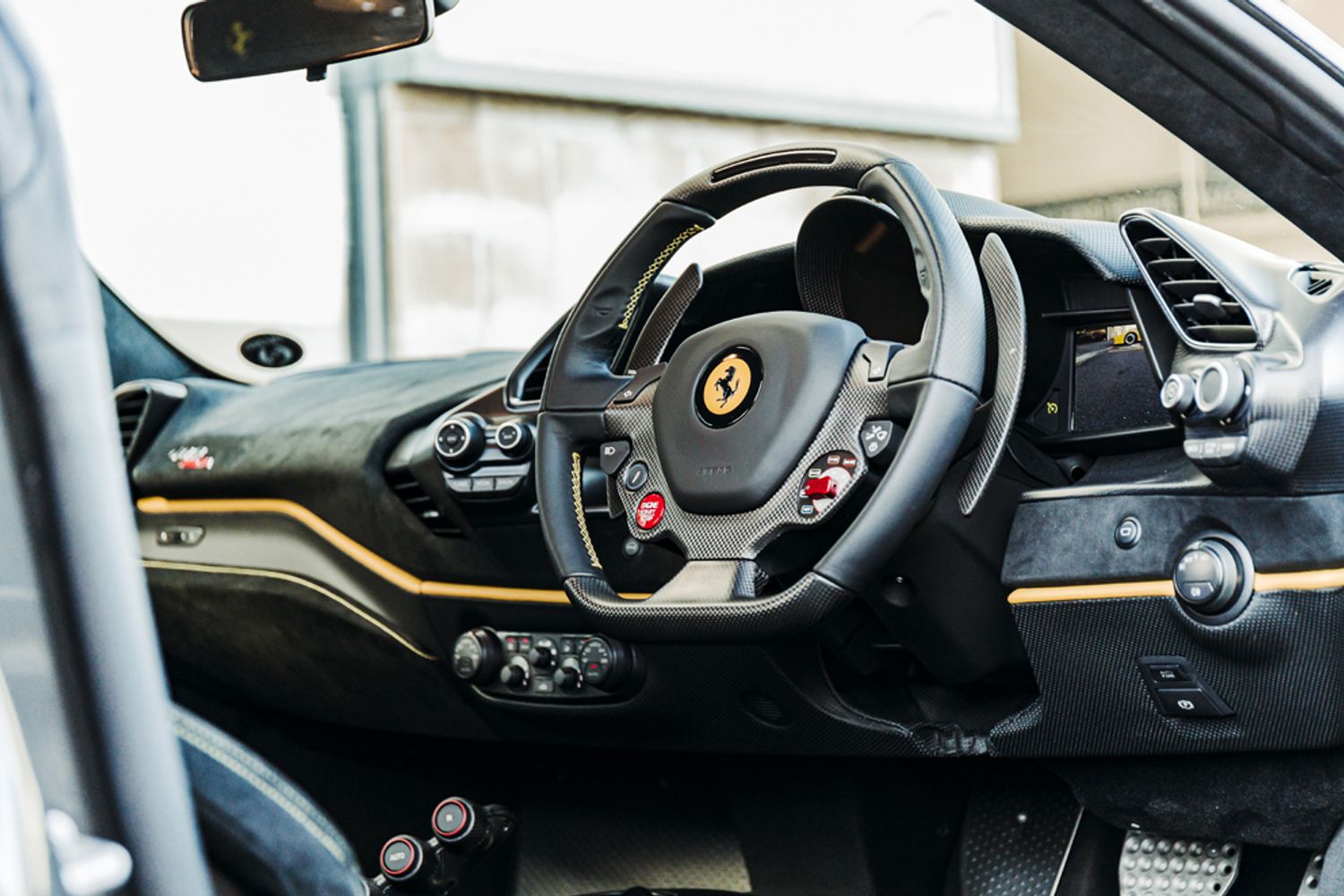 FERRARI 488 PISTA COUPE 3.9 VS 2DR SEMI AUTOMATIC