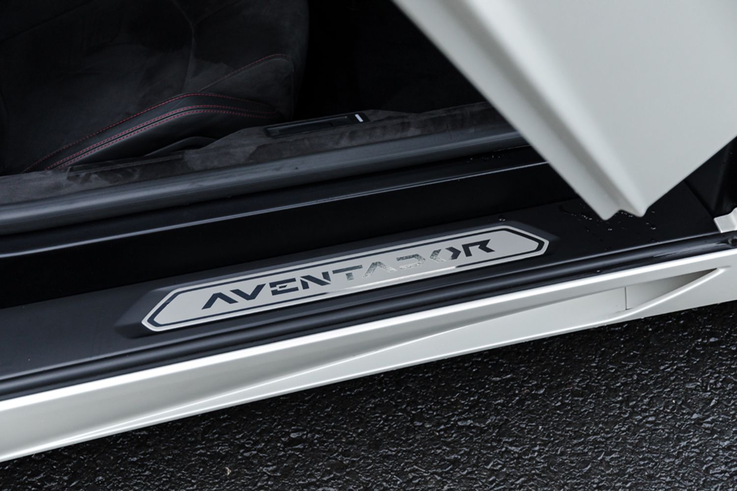 LAMBORGHINI AVENTADOR COUPE 6.5 LP 700-4 PIRELLI EDITION