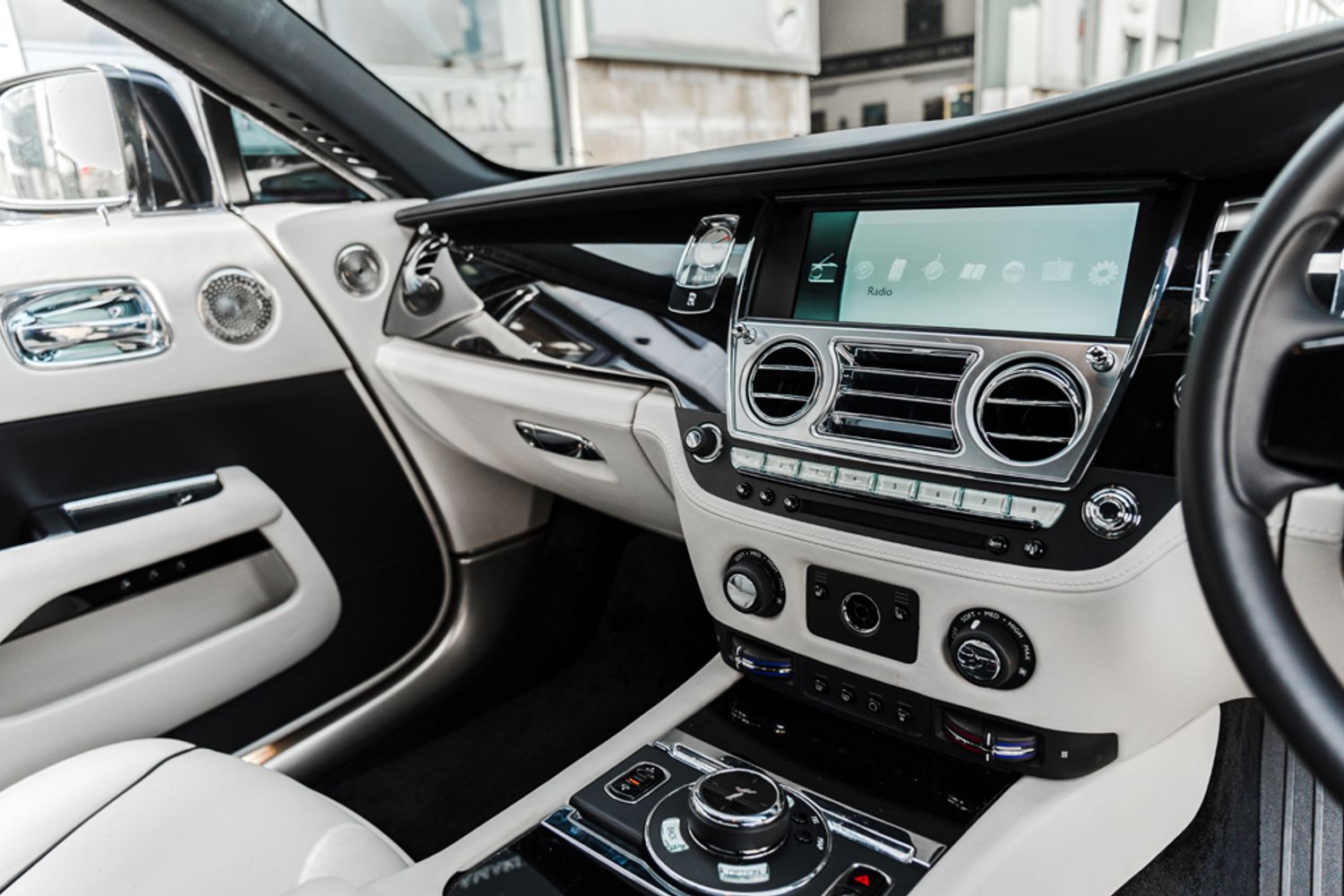 ROLLS-ROYCE WRAITH COUPE 6.6 V12 2DR AUTOMATIC