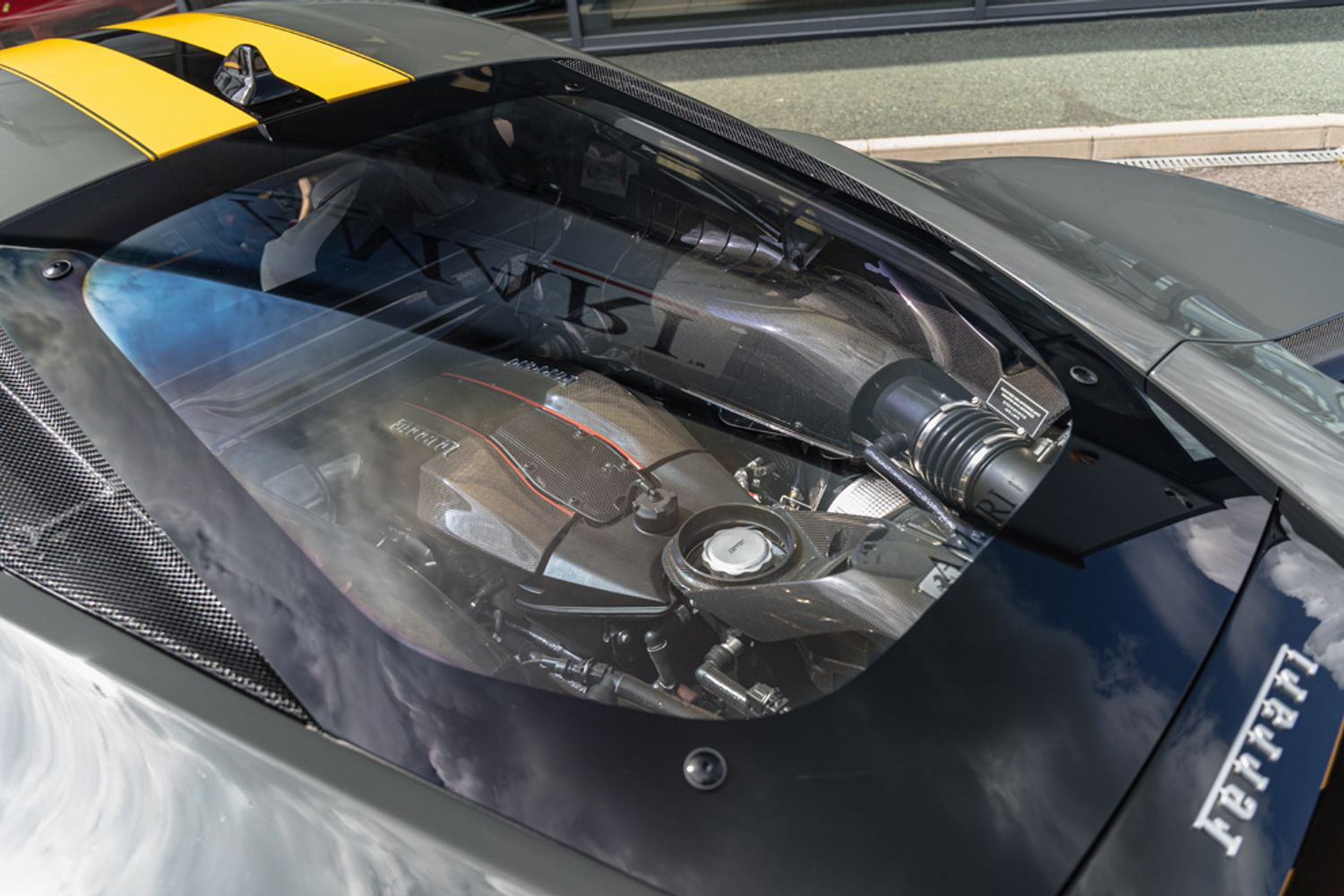 FERRARI 488 PISTA COUPE 3.9 VS 2DR SEMI AUTOMATIC