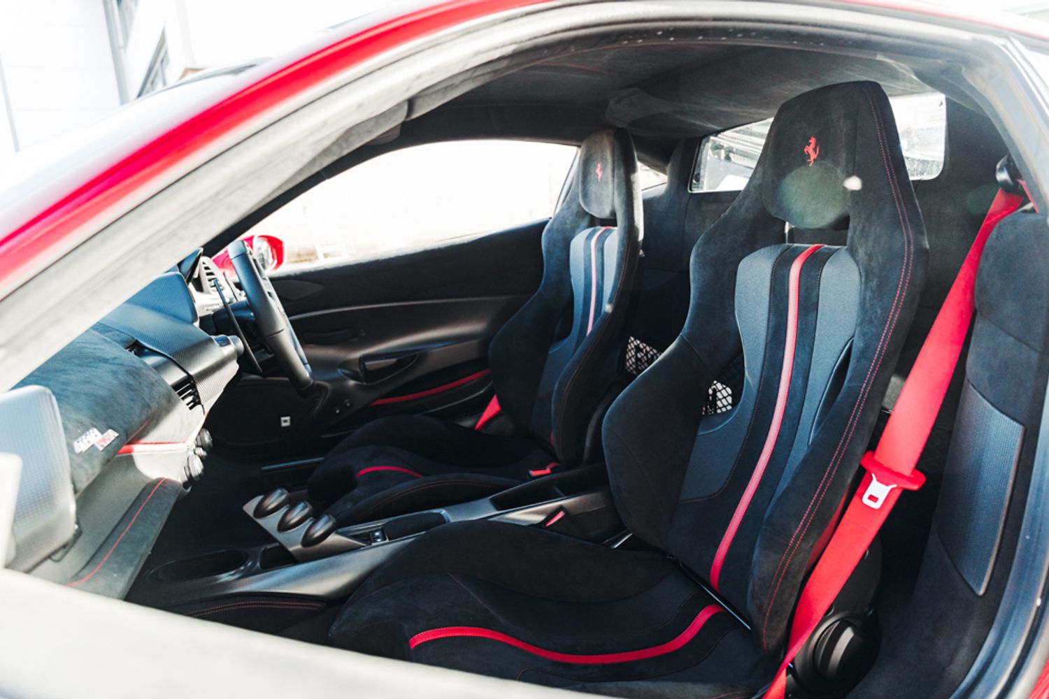 FERRARI 488 PISTA COUPE 3.9 VS 2DR SEMI AUTOMATIC