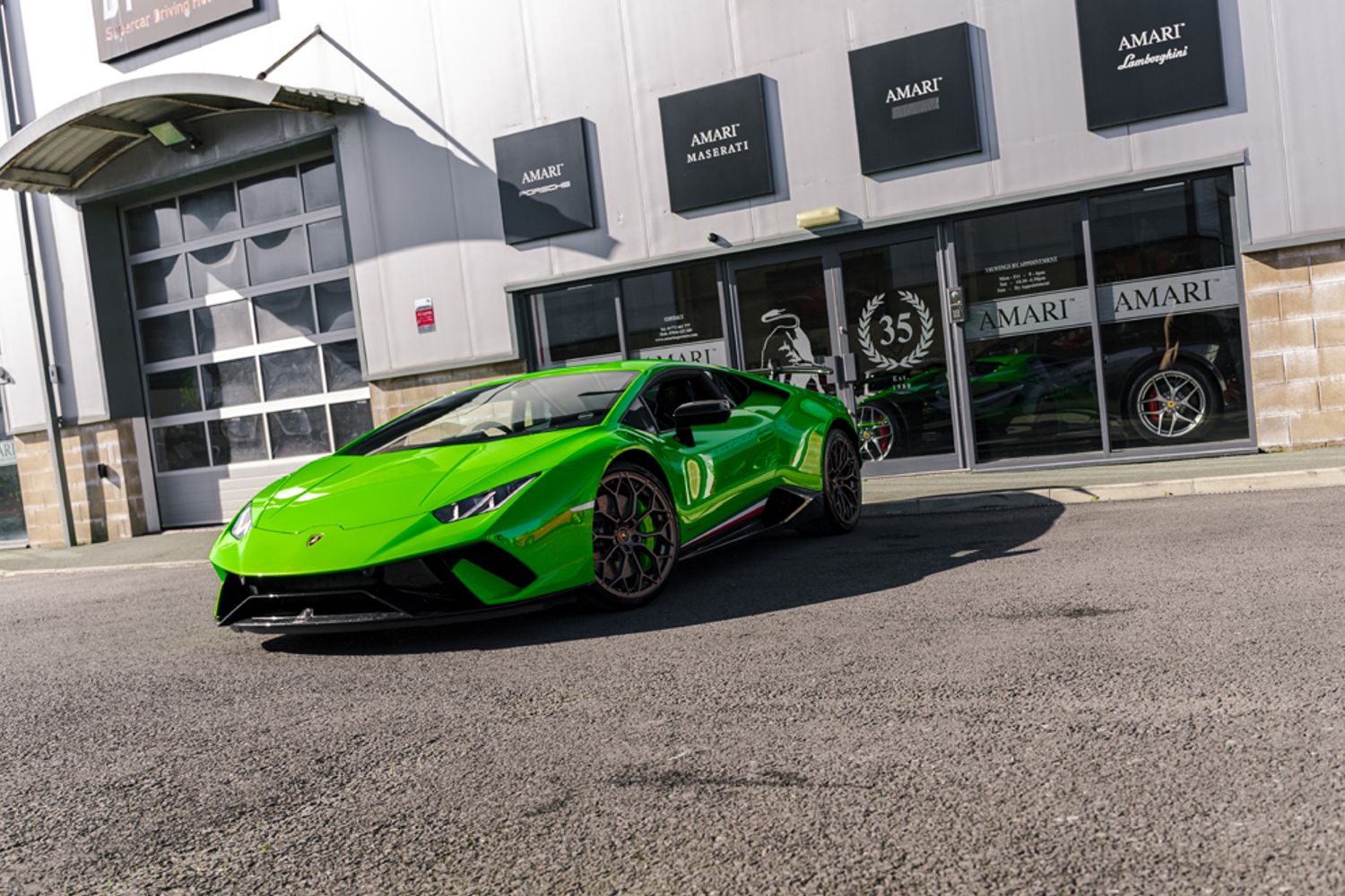 LAMBORGHINI HURACAN COUPE 5.2 LP 640-4 PERFORMANTE 2DR SEMI AUTOMATIC