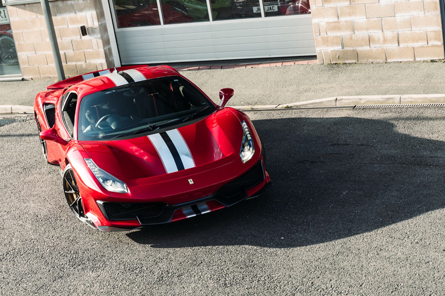 FERRARI 488 PISTA COUPE 3.9 VS 2DR SEMI AUTOMATIC