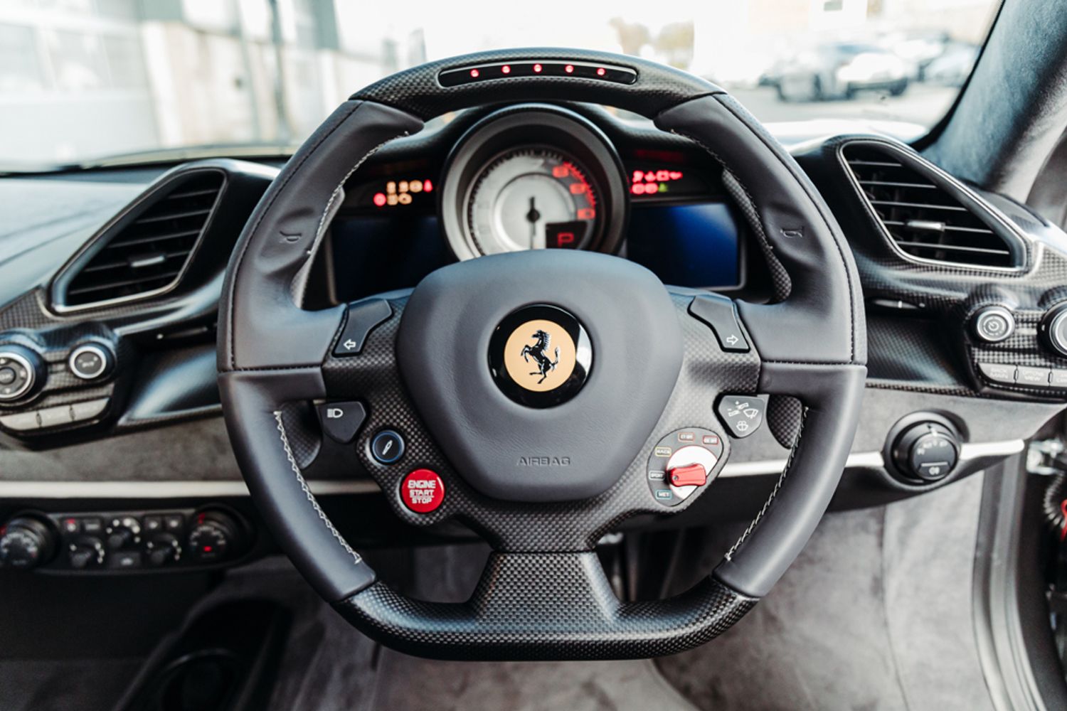 FERRARI 488 PISTA COUPE 3.9 VS 2DR SEMI AUTOMATIC