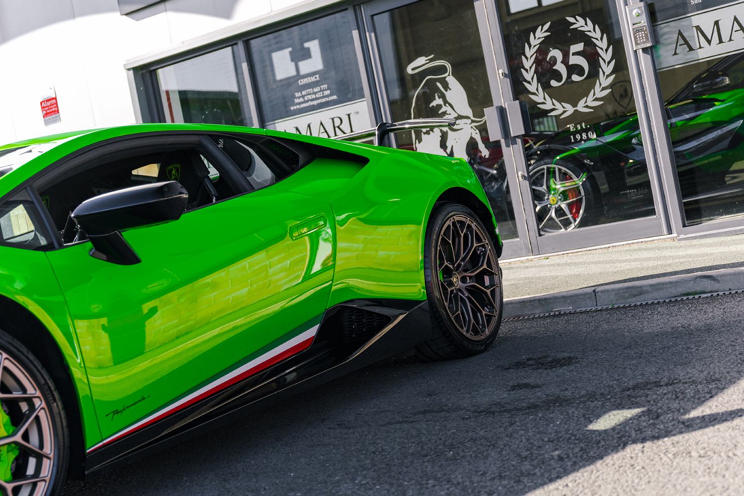 LAMBORGHINI HURACAN COUPE 5.2 LP 640-4 PERFORMANTE 2DR SEMI AUTOMATIC