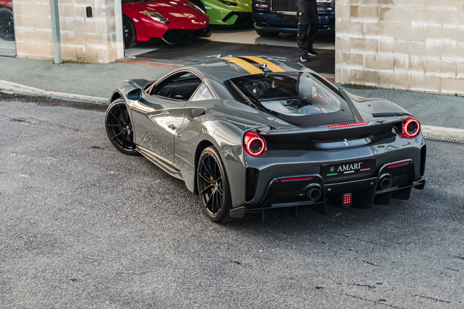 FERRARI 488 PISTA COUPE 3.9 VS 2DR SEMI AUTOMATIC