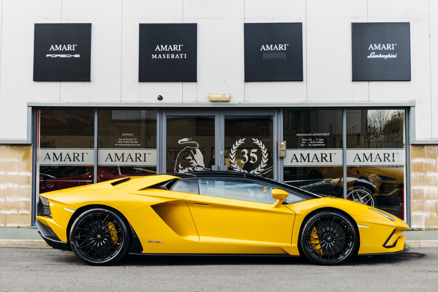LAMBORGHINI AVENTADOR CONVERTIBLE 6.5 LP 740-4 S ROADSTER 2DR SEMI AUTOMATIC