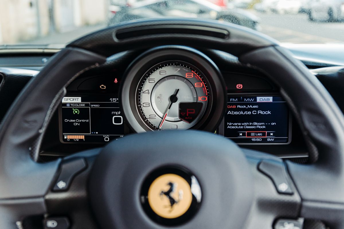 FERRARI 488 PISTA COUPE 3.9 VS 2DR SEMI AUTOMATIC