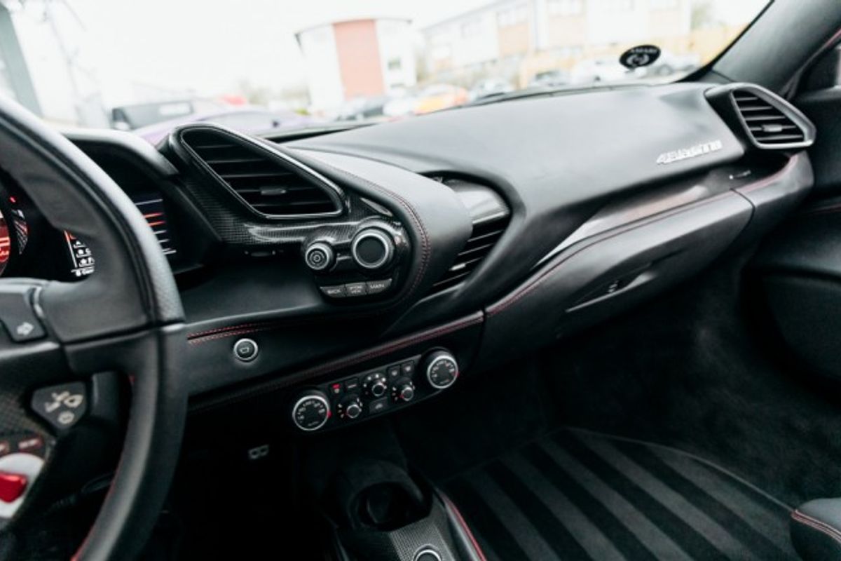 FERRARI 488 COUPE 3.9 GTB 2DR SEMI AUTOMATIC