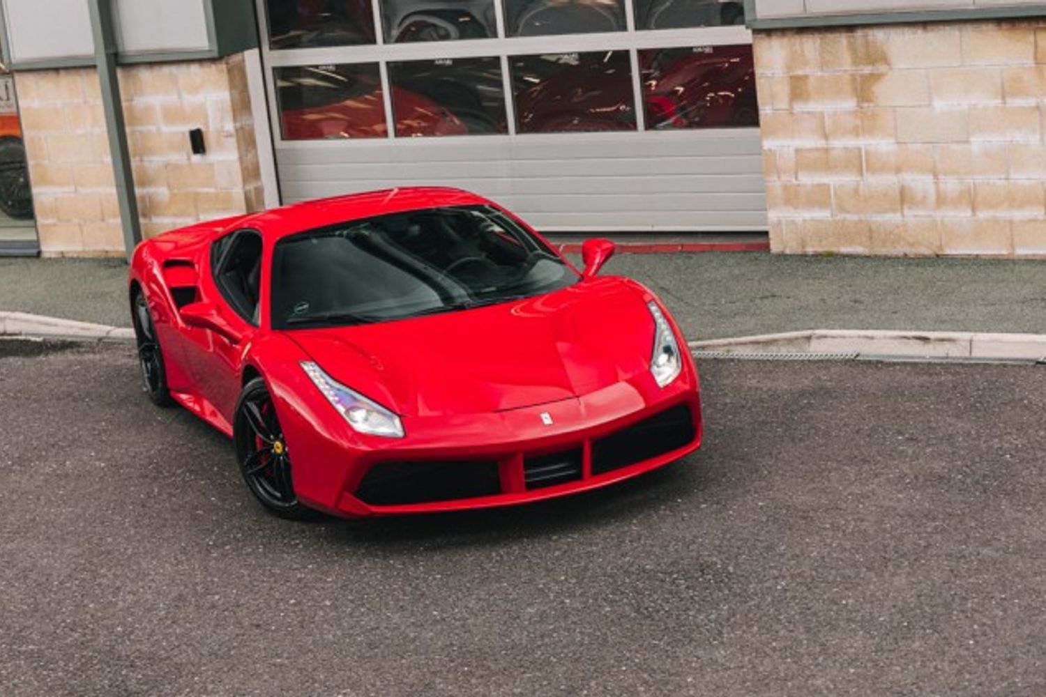 FERRARI 488 COUPE 3.9 GTB 2DR SEMI AUTOMATIC