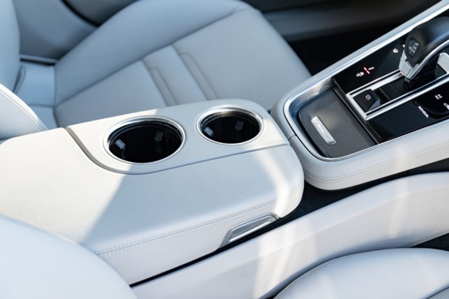 PORSCHE PANAMERA HYBRID ELECTRIC ESTATE 2.9 4 E-HYBRID SPORT TURISMO 5DR SEMI AUTOMATIC