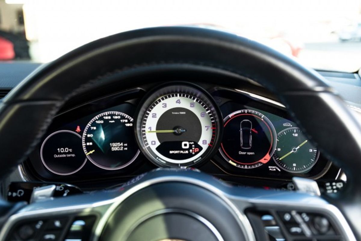 PORSCHE PANAMERA HYBRID ELECTRIC ESTATE 2.9 4 E-HYBRID SPORT TURISMO 5DR SEMI AUTOMATIC