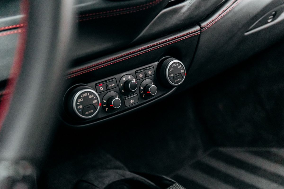 FERRARI 488 COUPE 3.9 GTB 2DR SEMI AUTOMATIC
