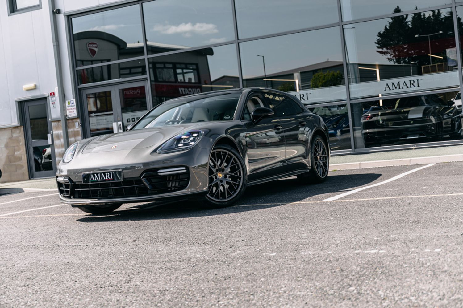 PORSCHE PANAMERA HYBRID ELECTRIC ESTATE 2.9 4 E-HYBRID SPORT TURISMO 5DR SEMI AUTOMATIC