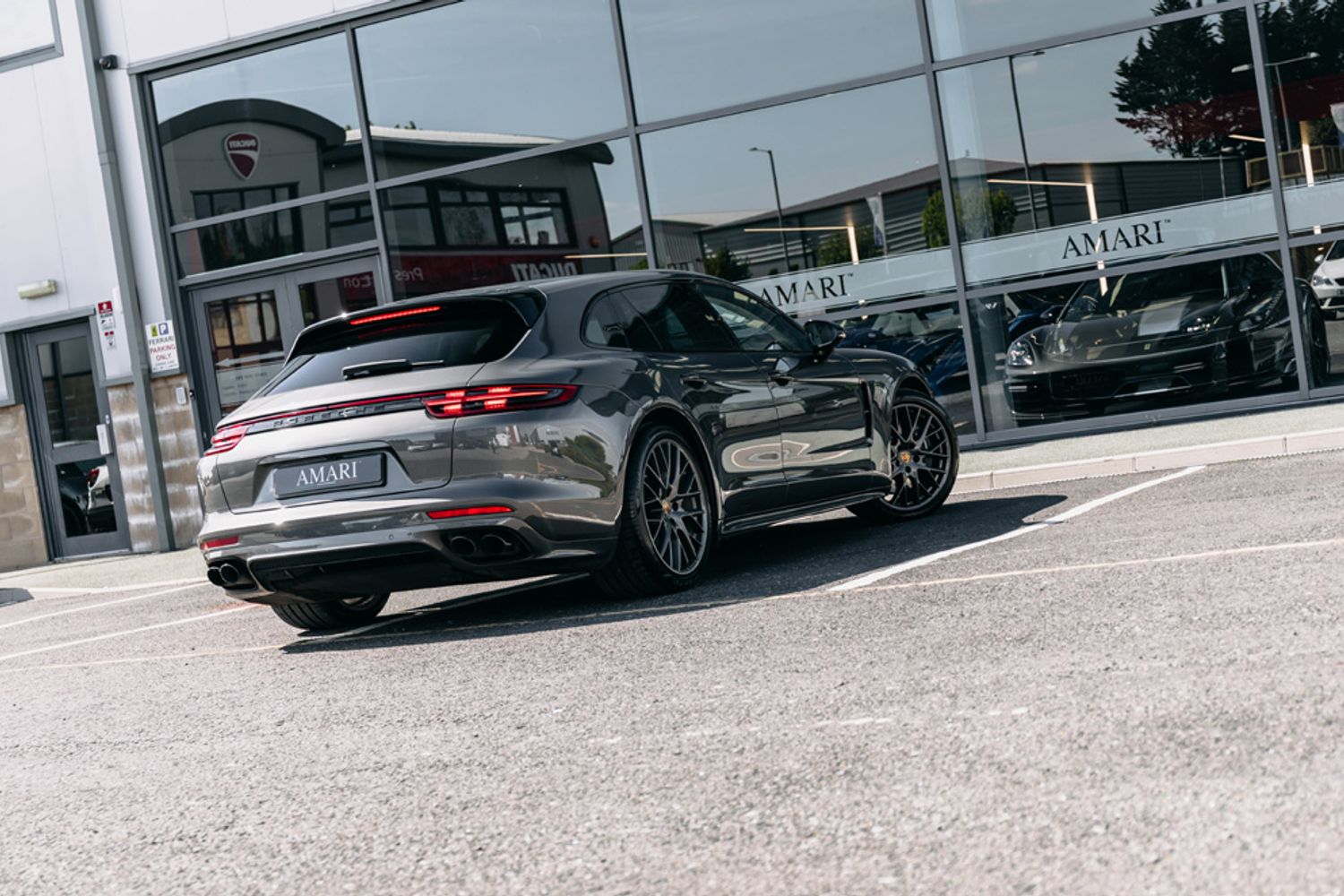 PORSCHE PANAMERA HYBRID ELECTRIC ESTATE 2.9 4 E-HYBRID SPORT TURISMO 5DR SEMI AUTOMATIC