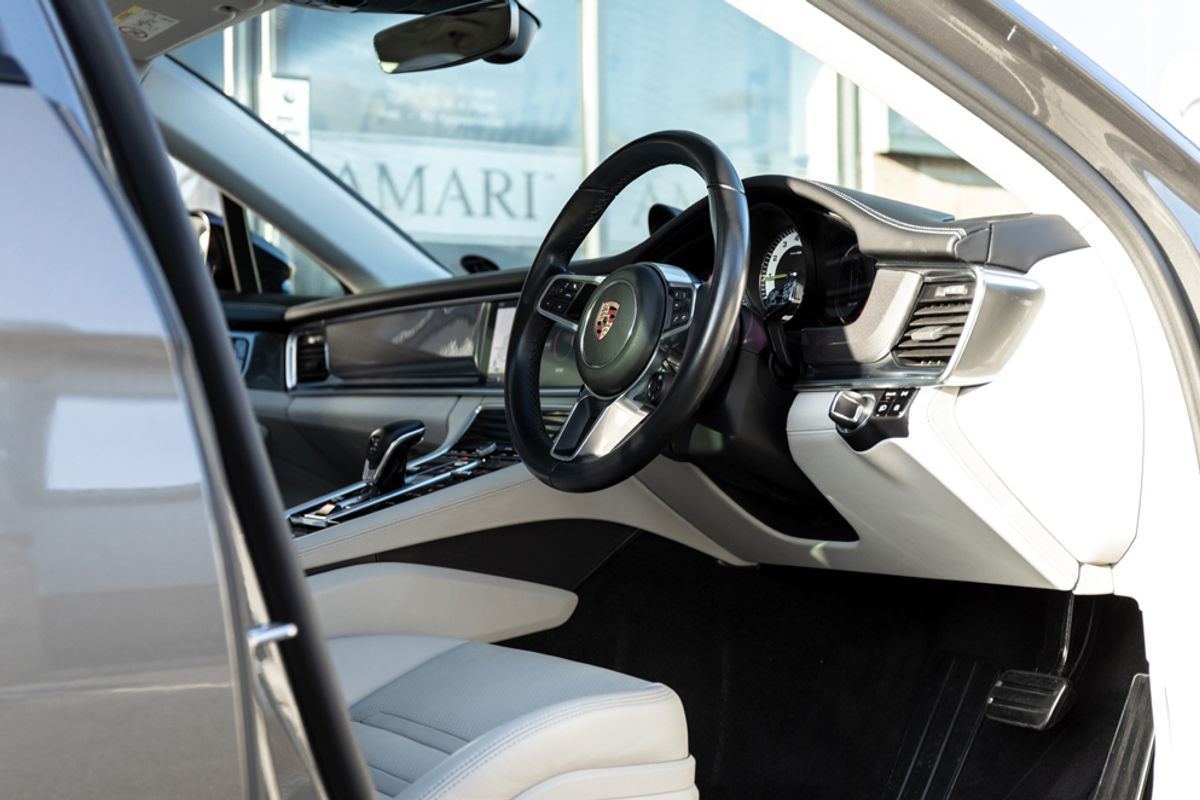 PORSCHE PANAMERA HYBRID ELECTRIC ESTATE 2.9 4 E-HYBRID SPORT TURISMO 5DR SEMI AUTOMATIC