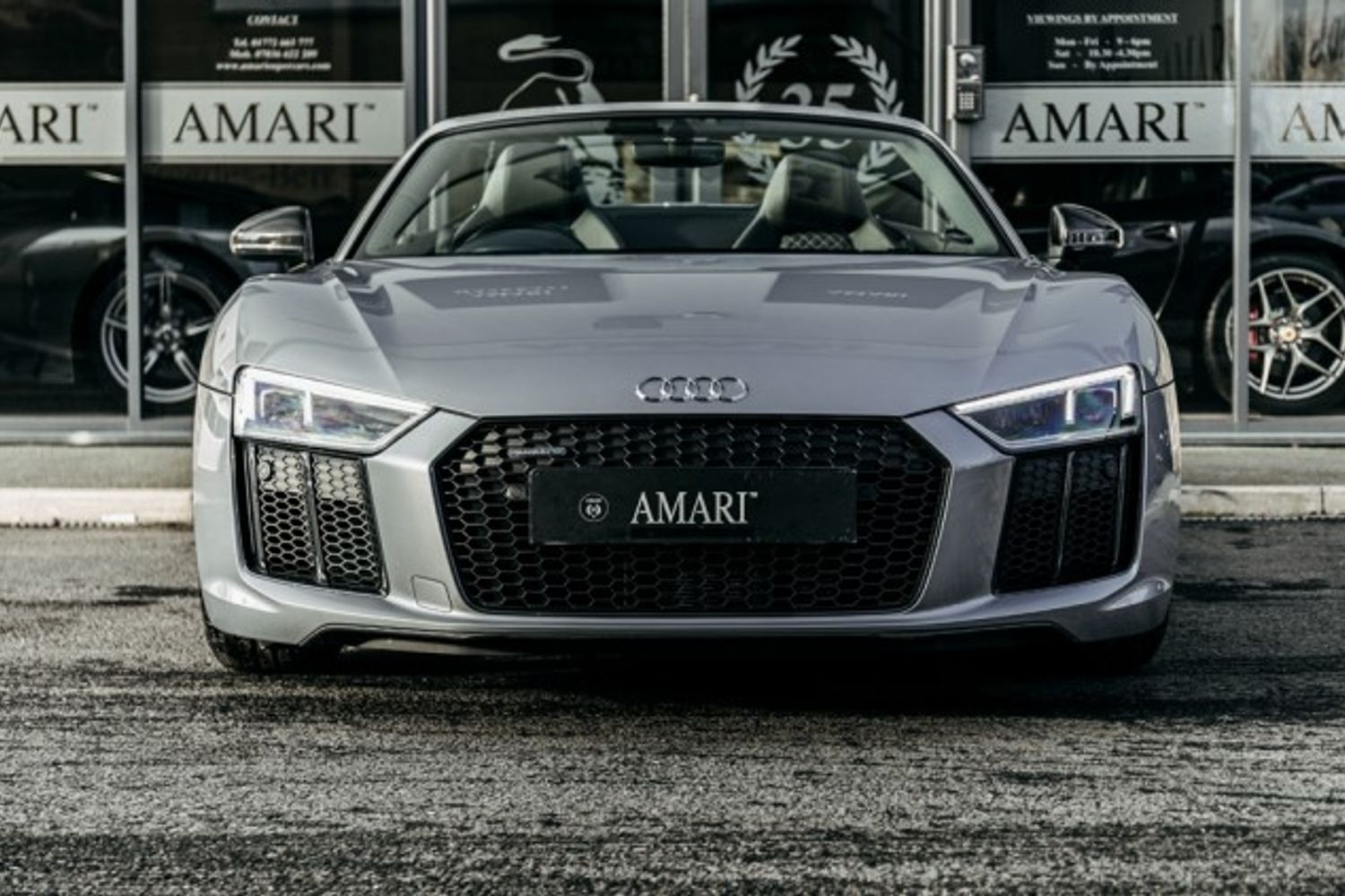 AUDI R8 CONVERTIBLE 5.2 SPYDER V10 QUATTRO 2DR SEMI AUTOMATIC