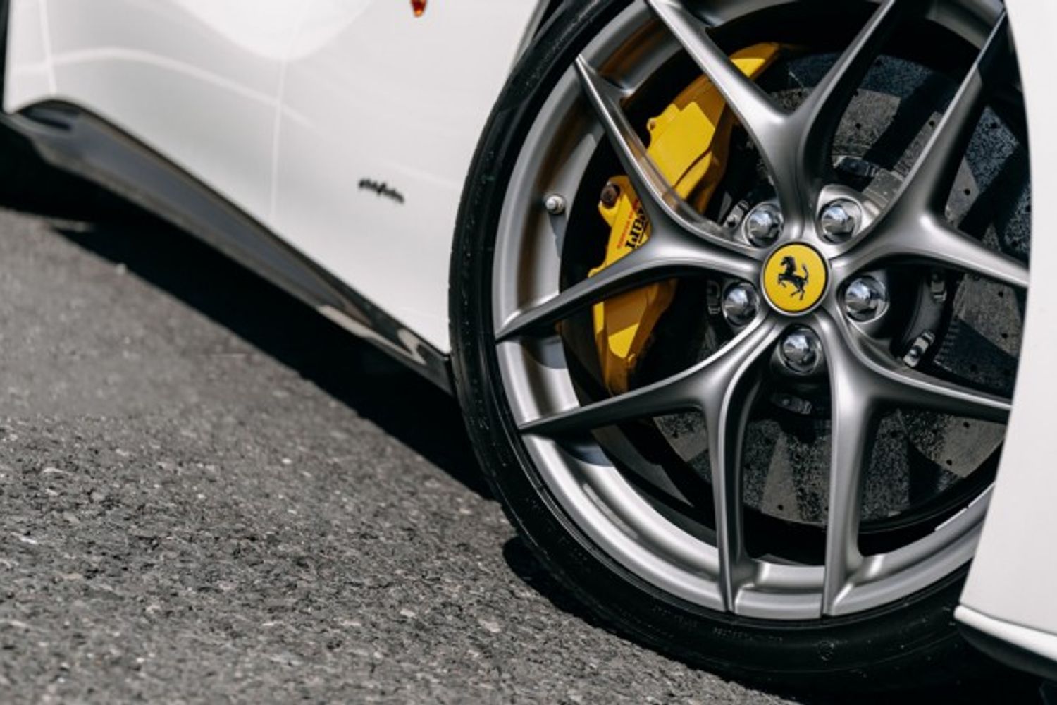 FERRARI F12 BERLINETTA COUPE 6.3 AB 2DR SEMI AUTOMATIC