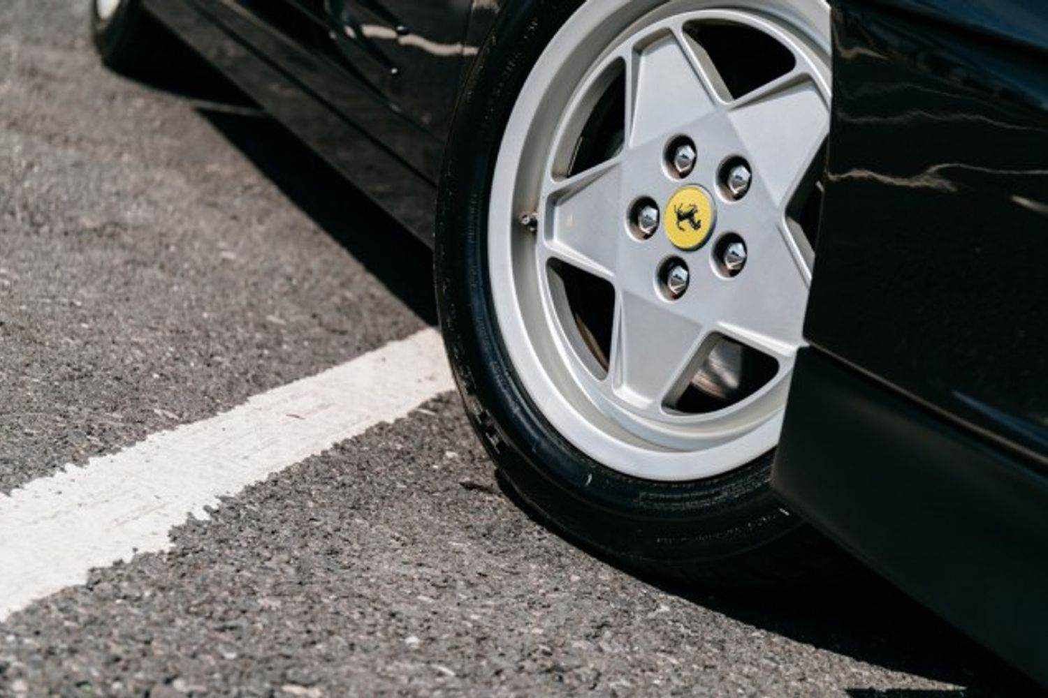 FERRARI TESTAROSSA 4.9 Coupe