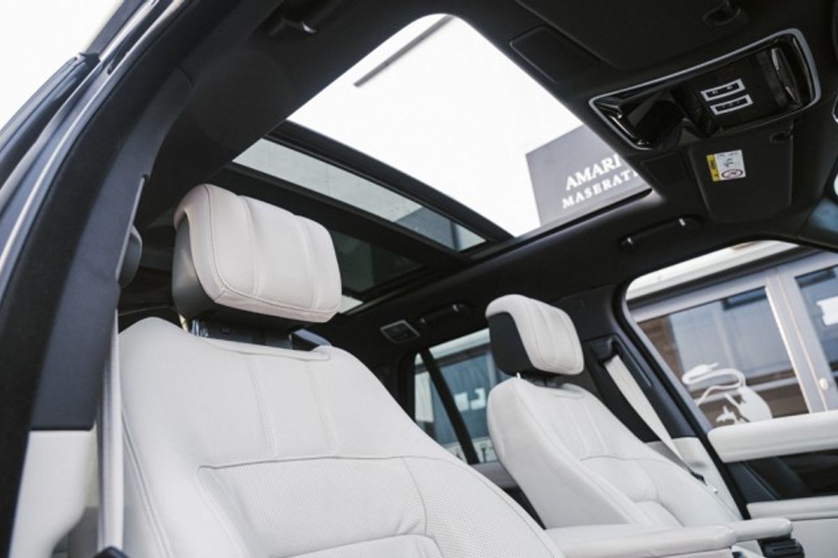LAND ROVER RANGE ROVER HYBRID ELECTRIC ESTATE 2.0 VOGUE 5DR AUTOMATIC