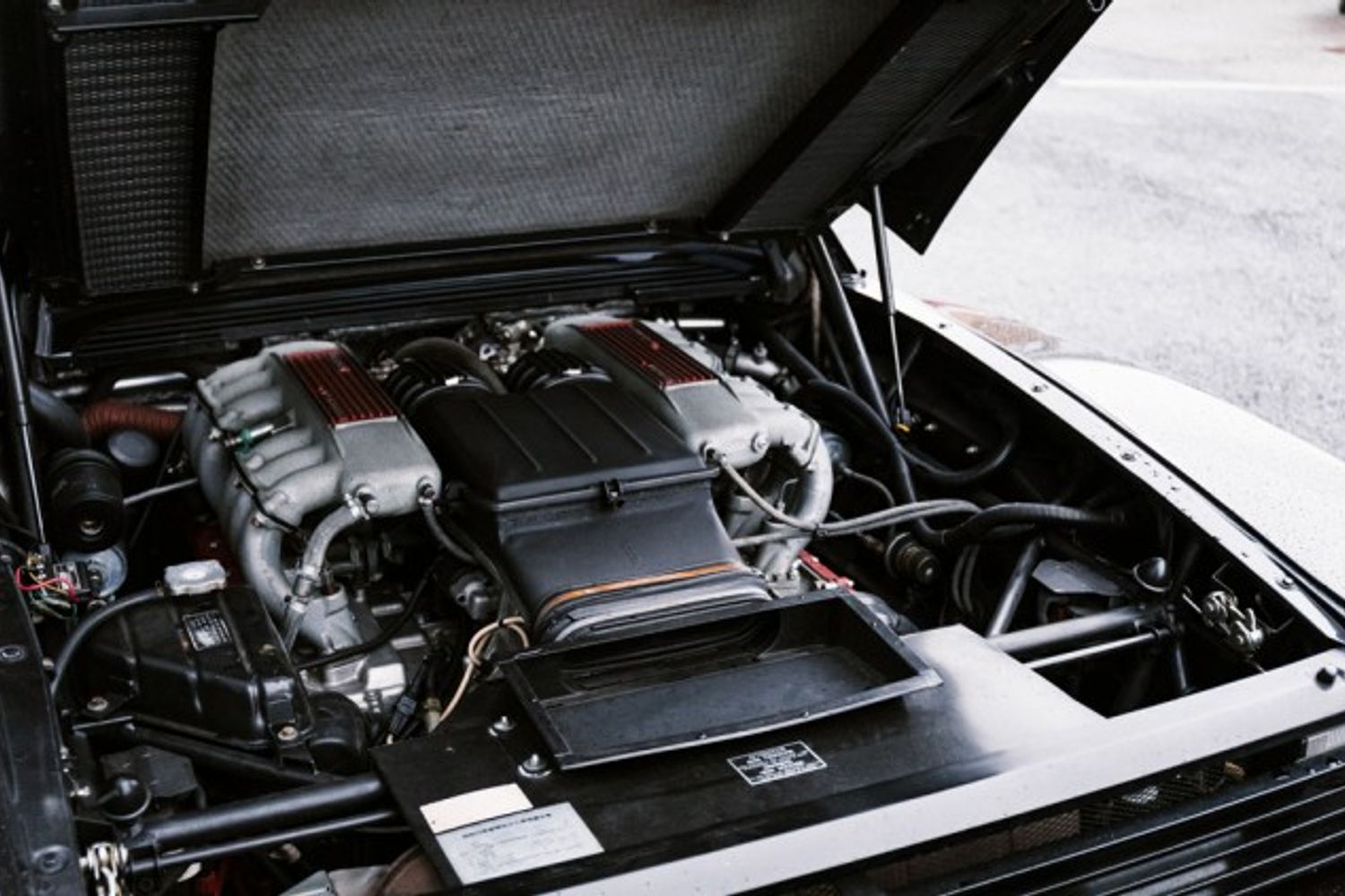 FERRARI TESTAROSSA 4.9 Coupe