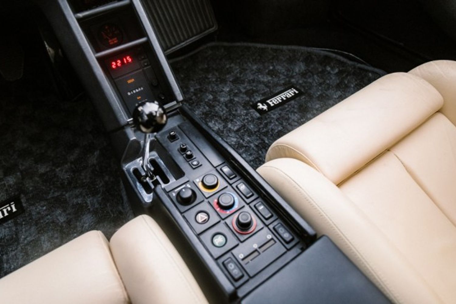 FERRARI TESTAROSSA 4.9 Coupe