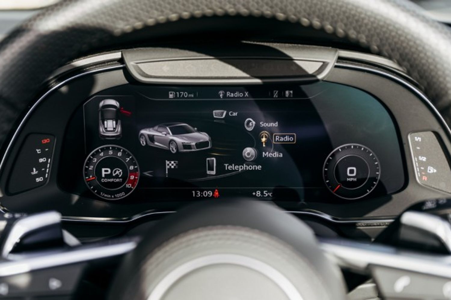 AUDI R8 CONVERTIBLE 5.2 SPYDER V10 QUATTRO 2DR SEMI AUTOMATIC