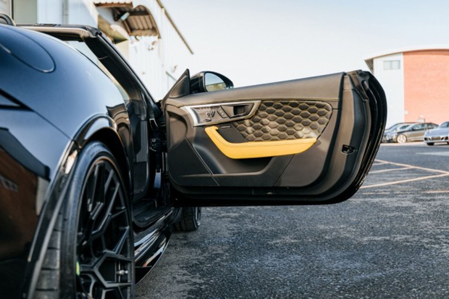 JAGUAR F-TYPE CONVERTIBLE 5.0 V8 R AWD 2DR LISTER LFT