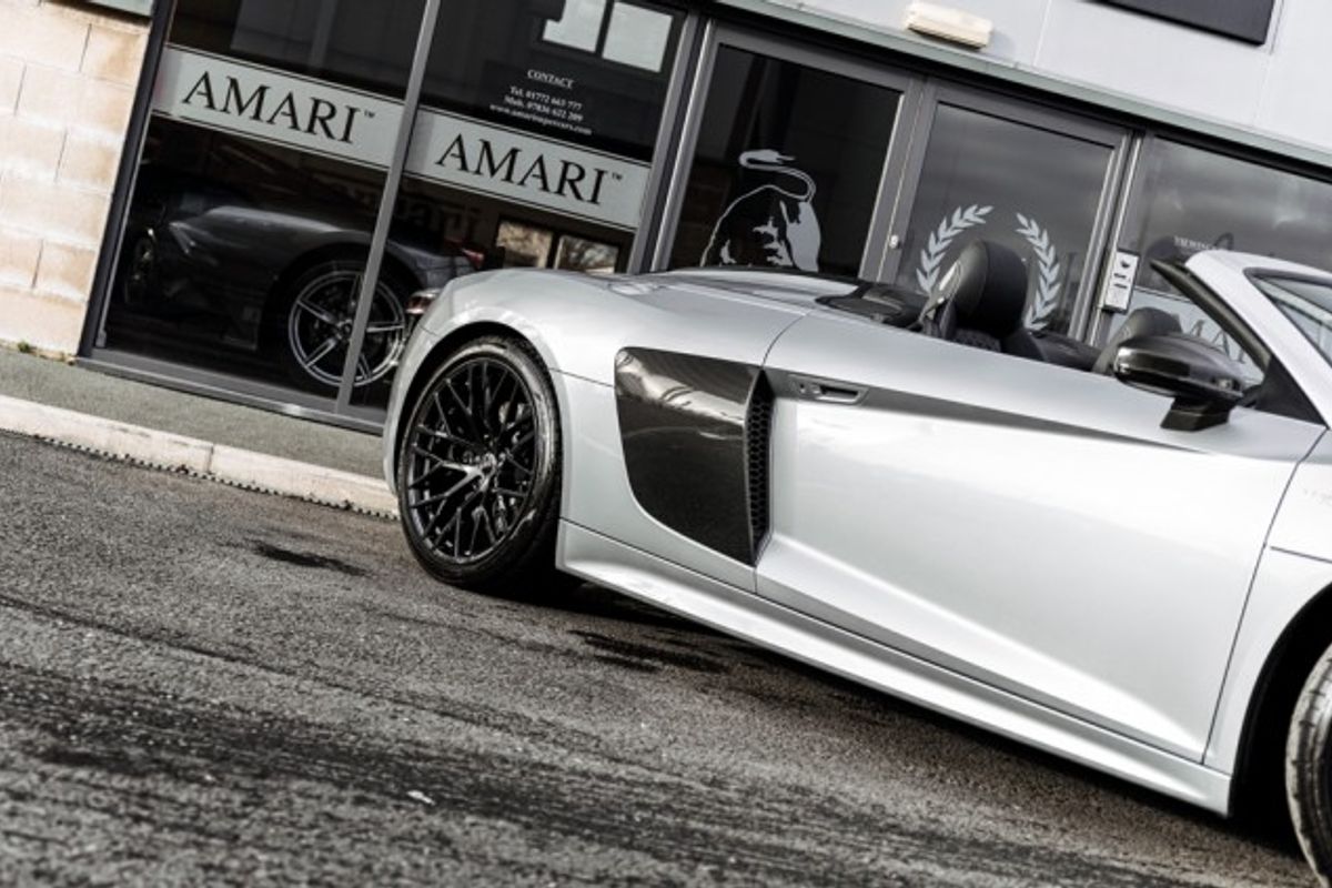 AUDI R8 CONVERTIBLE 5.2 SPYDER V10 QUATTRO 2DR SEMI AUTOMATIC