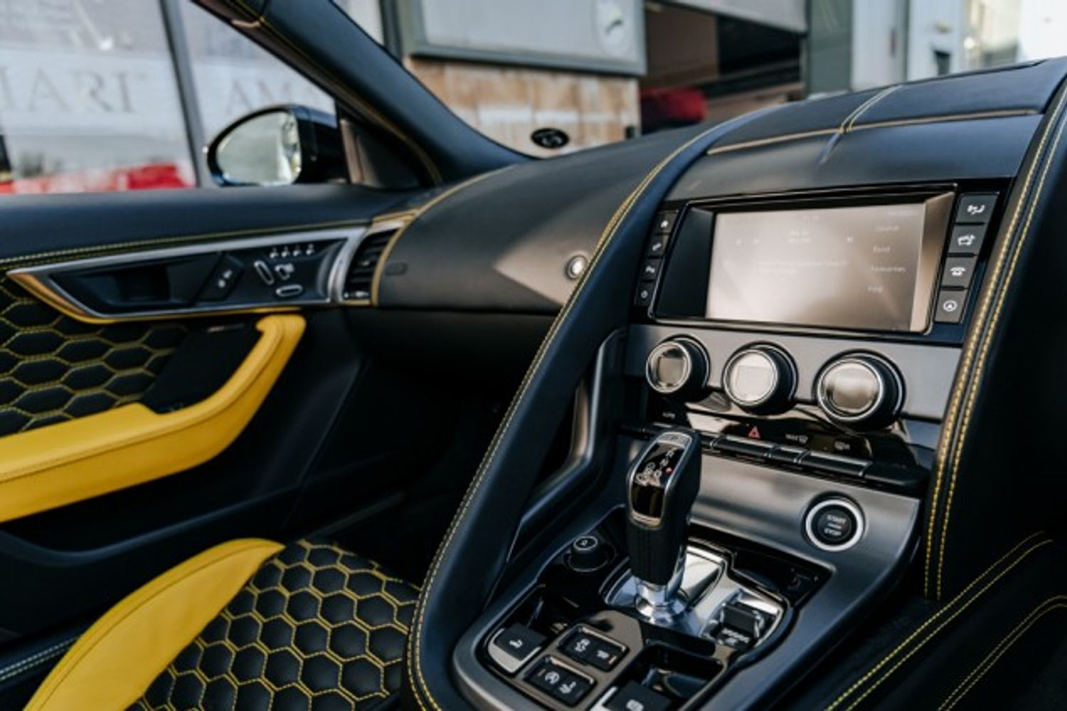 JAGUAR F-TYPE CONVERTIBLE 5.0 V8 R AWD 2DR LISTER LFT