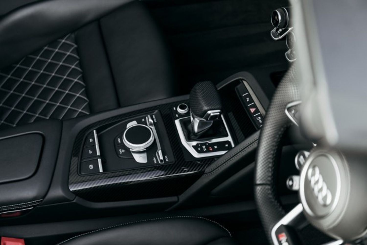 AUDI R8 CONVERTIBLE 5.2 SPYDER V10 QUATTRO 2DR SEMI AUTOMATIC