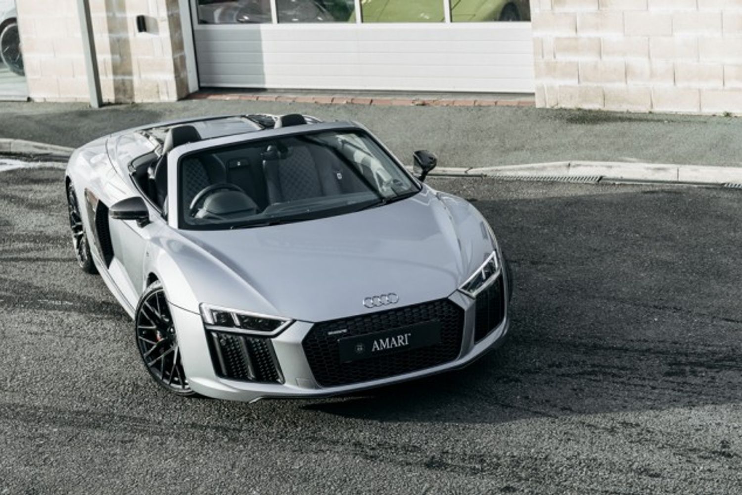 AUDI R8 CONVERTIBLE 5.2 SPYDER V10 QUATTRO 2DR SEMI AUTOMATIC
