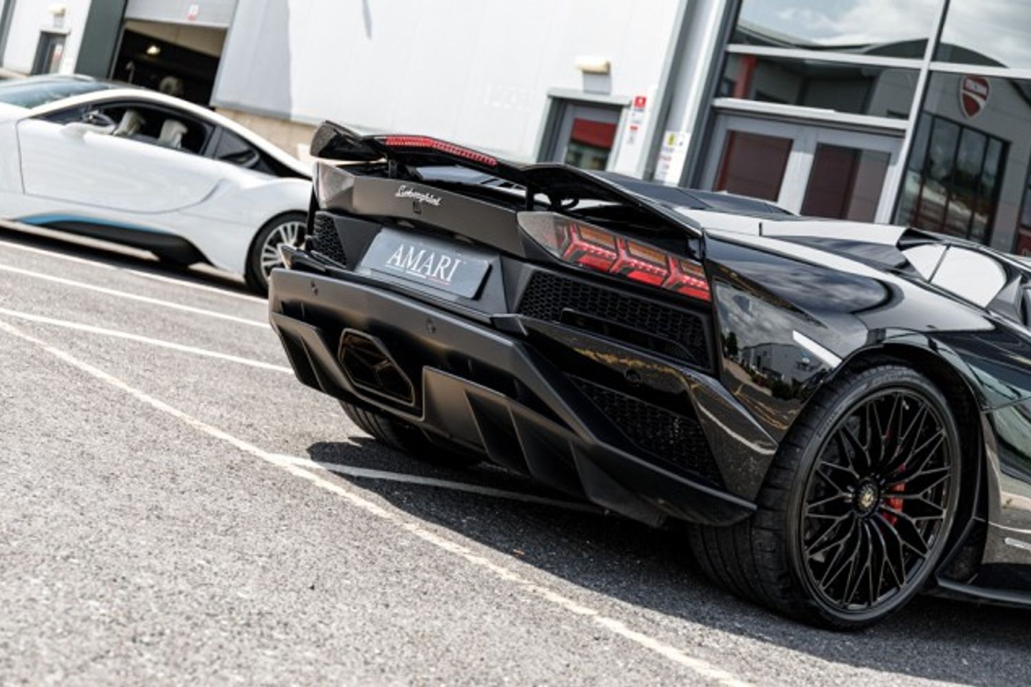 LAMBORGHINI AVENTADOR CONVERTIBLE 6.5 LP 740-4 S ROADSTER 2DR SEMI AUTOMATIC