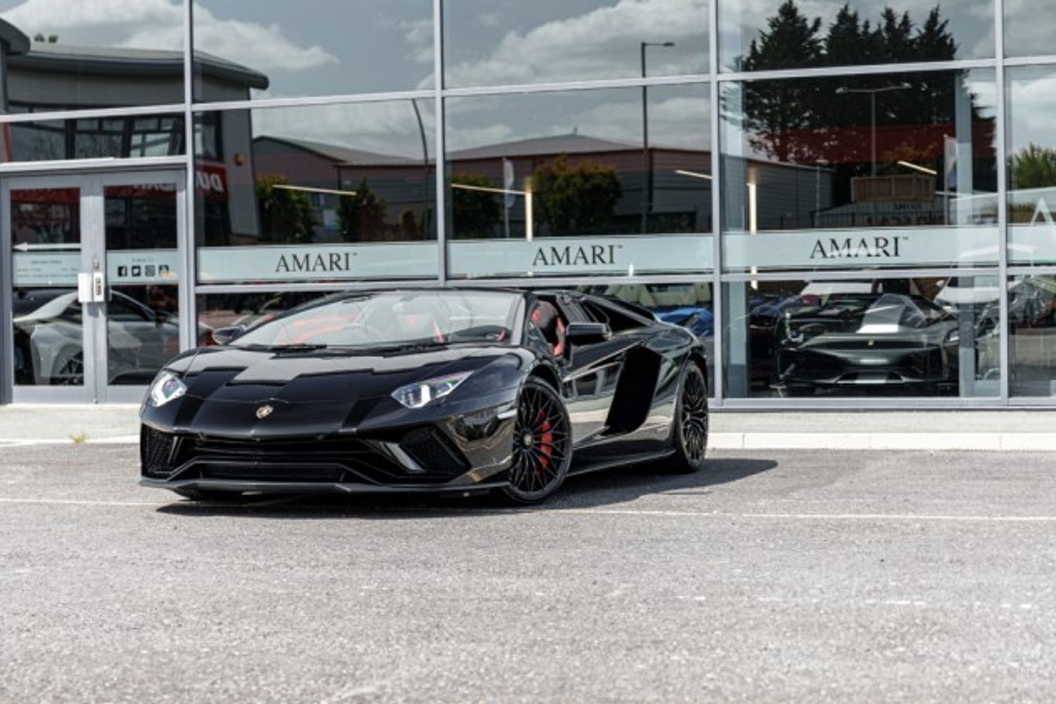 LAMBORGHINI AVENTADOR CONVERTIBLE 6.5 LP 740-4 S ROADSTER 2DR SEMI AUTOMATIC