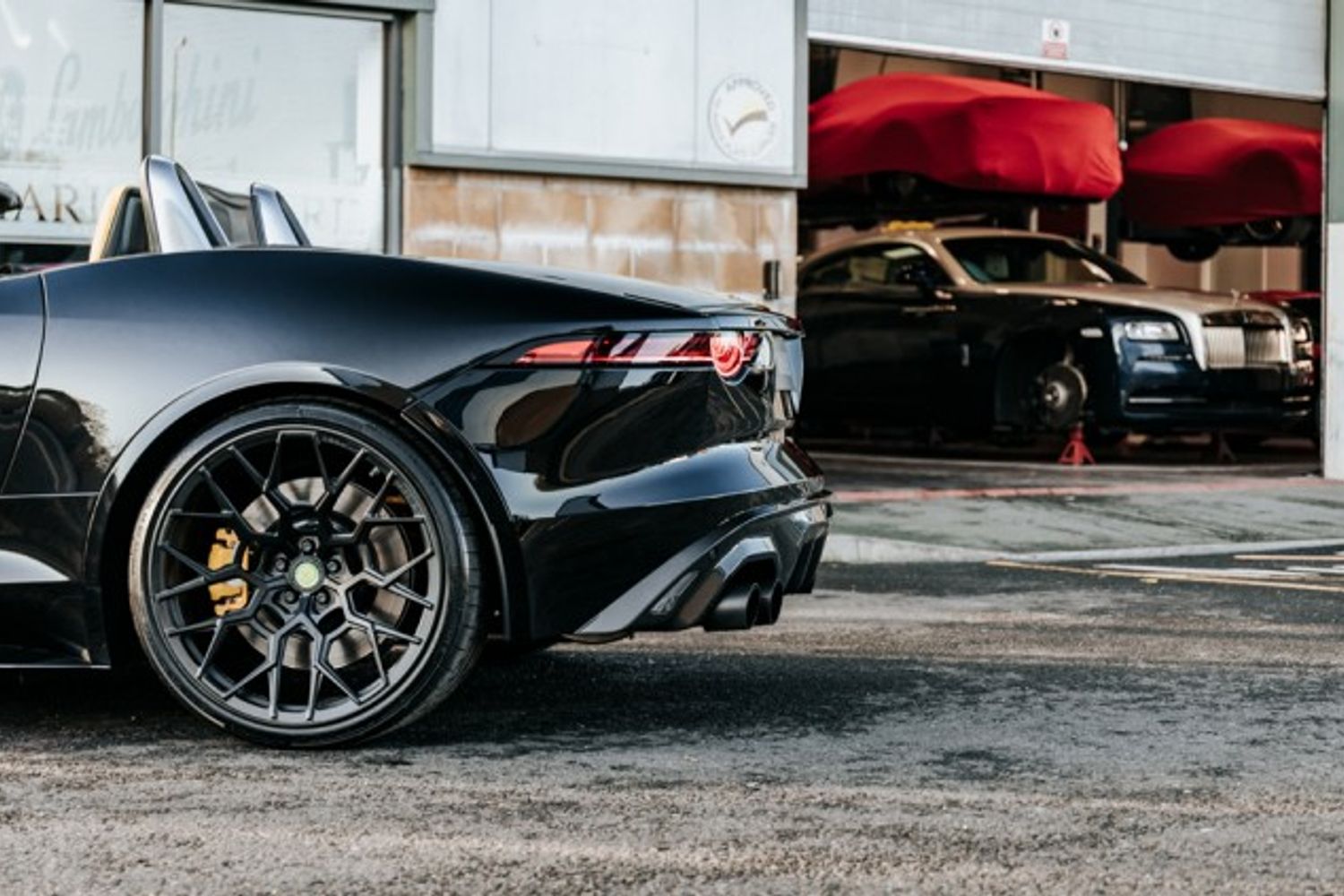 JAGUAR F-TYPE CONVERTIBLE 5.0 V8 R AWD 2DR LISTER LFT