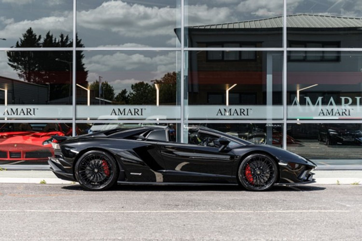 LAMBORGHINI AVENTADOR CONVERTIBLE 6.5 LP 740-4 S ROADSTER 2DR SEMI AUTOMATIC