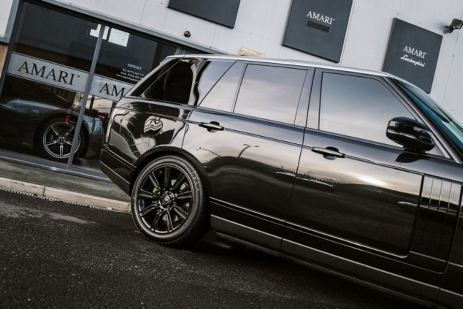 LAND ROVER RANGE ROVER HYBRID ELECTRIC ESTATE 2.0 VOGUE 5DR AUTOMATIC