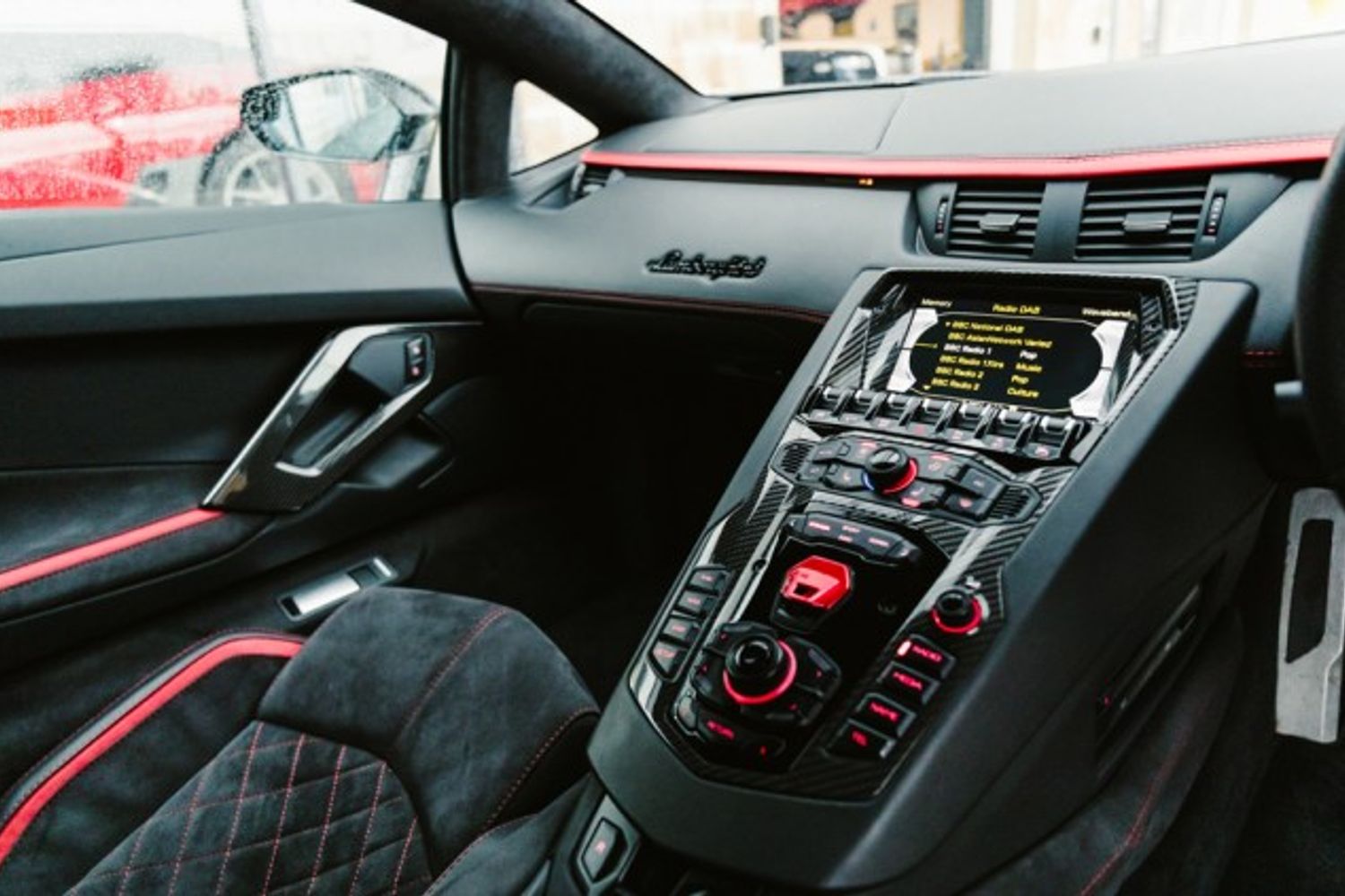 LAMBORGHINI AVENTADOR CONVERTIBLE 6.5 LP 740-4 S ROADSTER 2DR SEMI AUTOMATIC