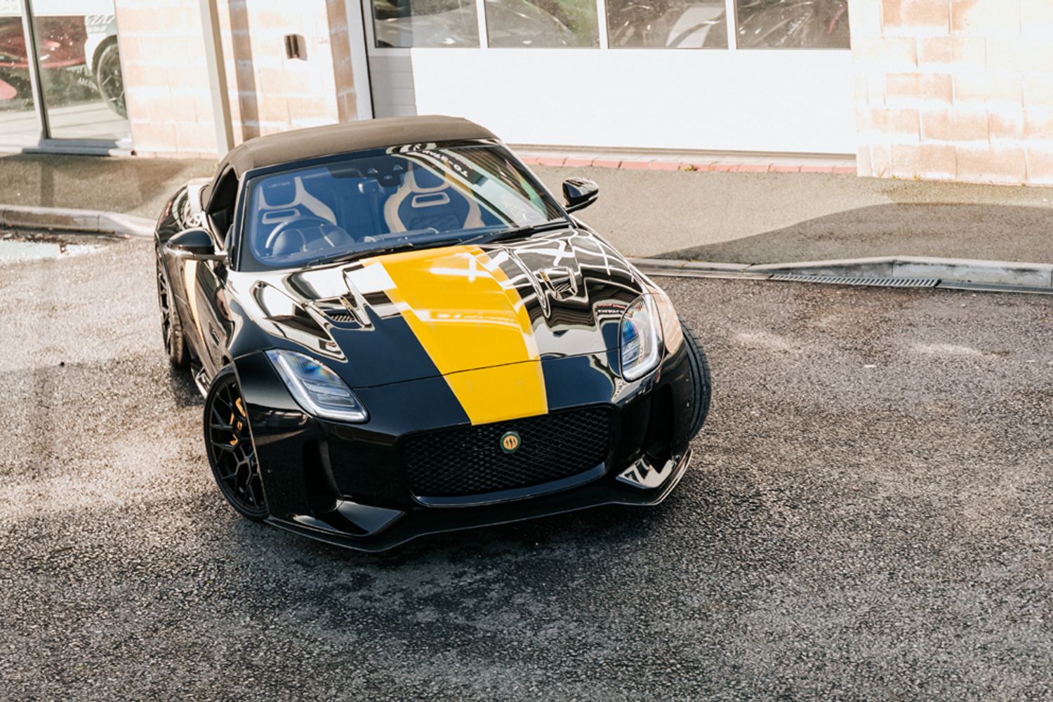 JAGUAR F-TYPE CONVERTIBLE 5.0 V8 R AWD 2DR LISTER LFT