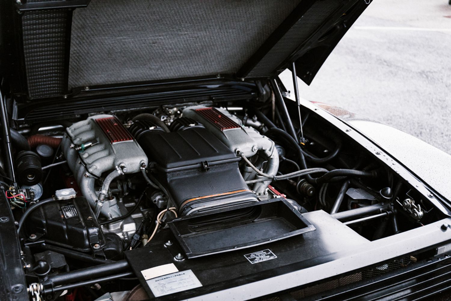 FERRARI TESTAROSSA 4.9 Coupe