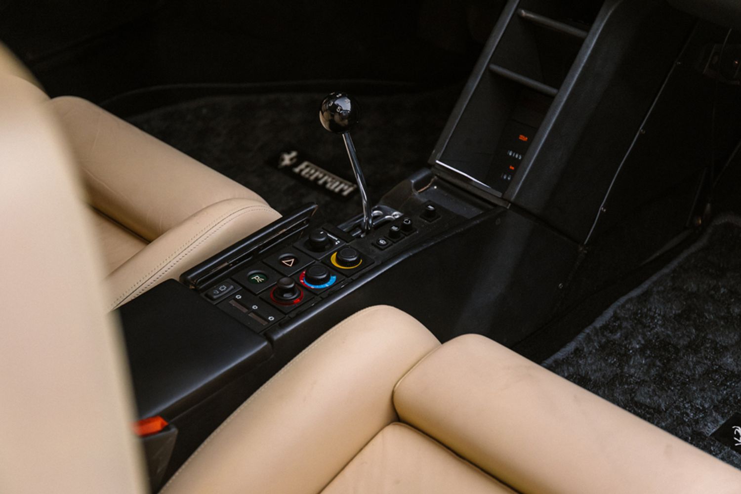 FERRARI TESTAROSSA 4.9 Coupe