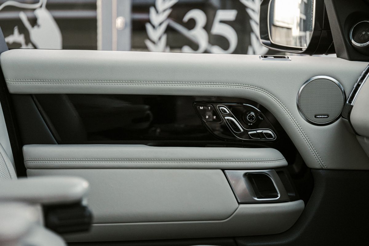 LAND ROVER RANGE ROVER HYBRID ELECTRIC ESTATE 2.0 VOGUE 5DR AUTOMATIC