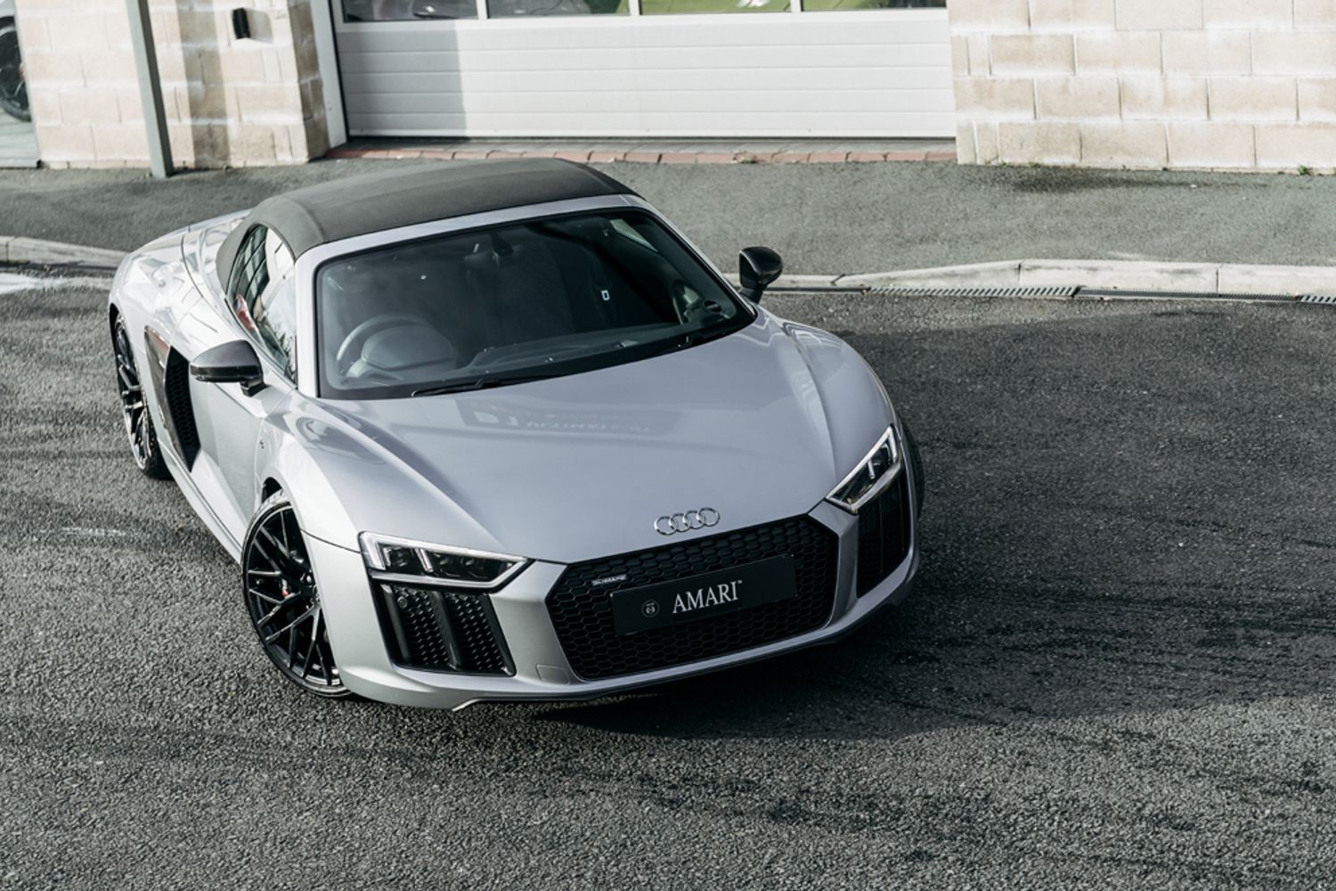 AUDI R8 CONVERTIBLE 5.2 SPYDER V10 QUATTRO 2DR SEMI AUTOMATIC