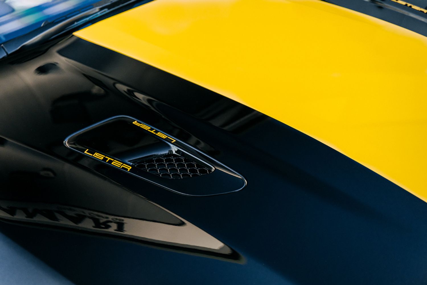 JAGUAR F-TYPE CONVERTIBLE 5.0 V8 R AWD 2DR LISTER LFT
