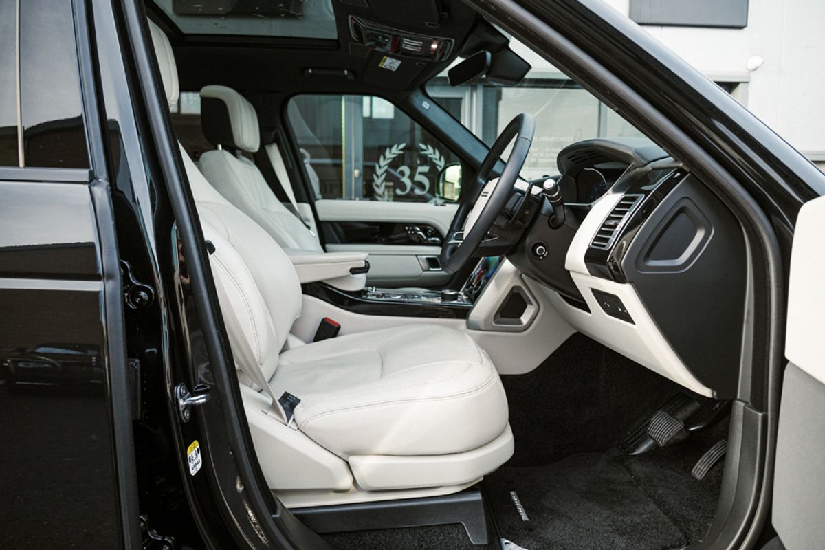 LAND ROVER RANGE ROVER HYBRID ELECTRIC ESTATE 2.0 VOGUE 5DR AUTOMATIC