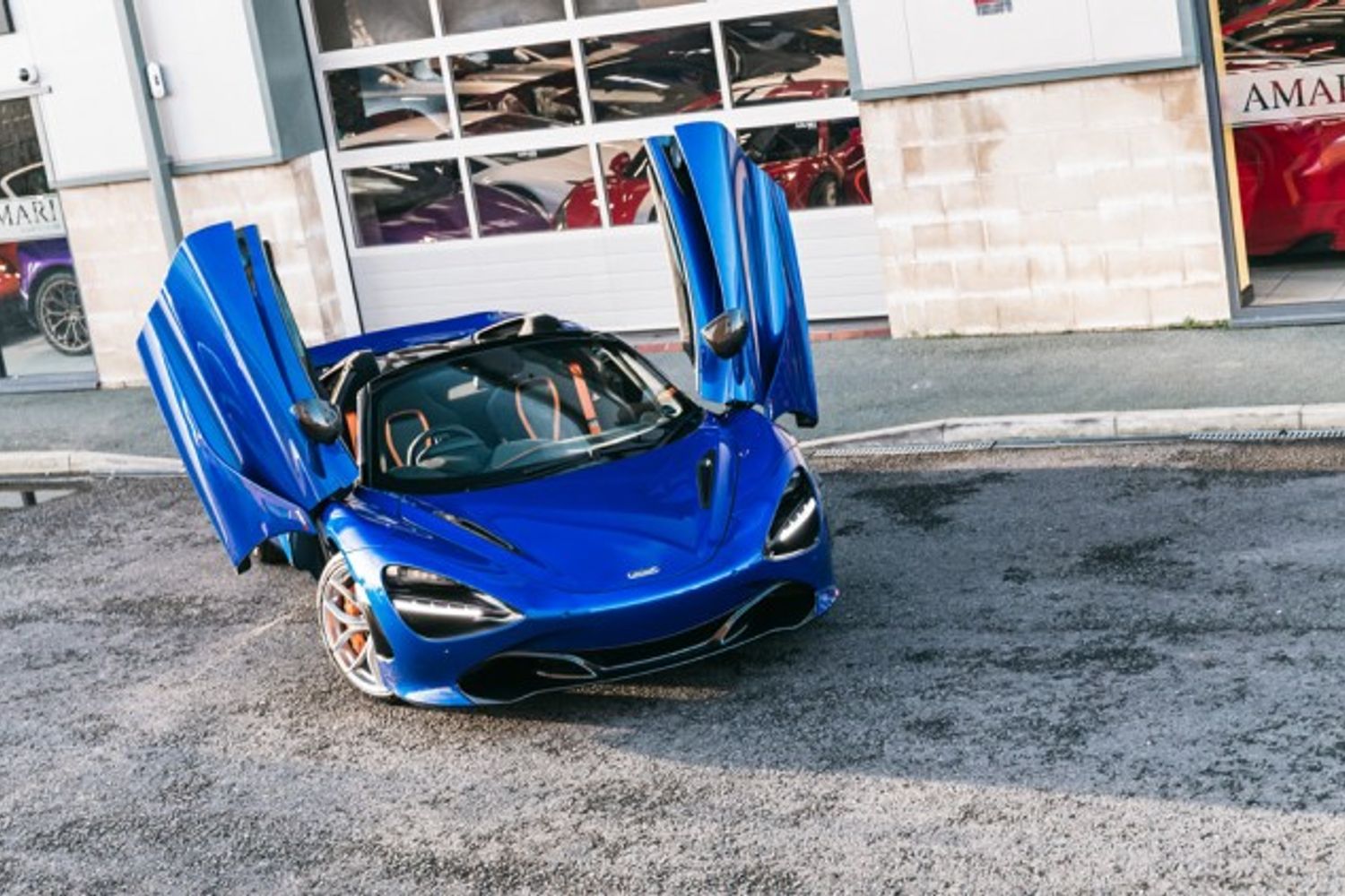 MCLAREN 720S CONVERTIBLE Performance 4.0 V8 SSG 2DR SEMI AUTOMATIC