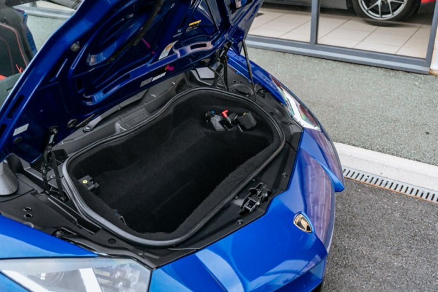LAMBORGHINI AVENTADOR CONVERTIBLE 6.5 LP 750-4 SUPERVELOCE ROADSTER 2DR SEMI AUTOMATIC