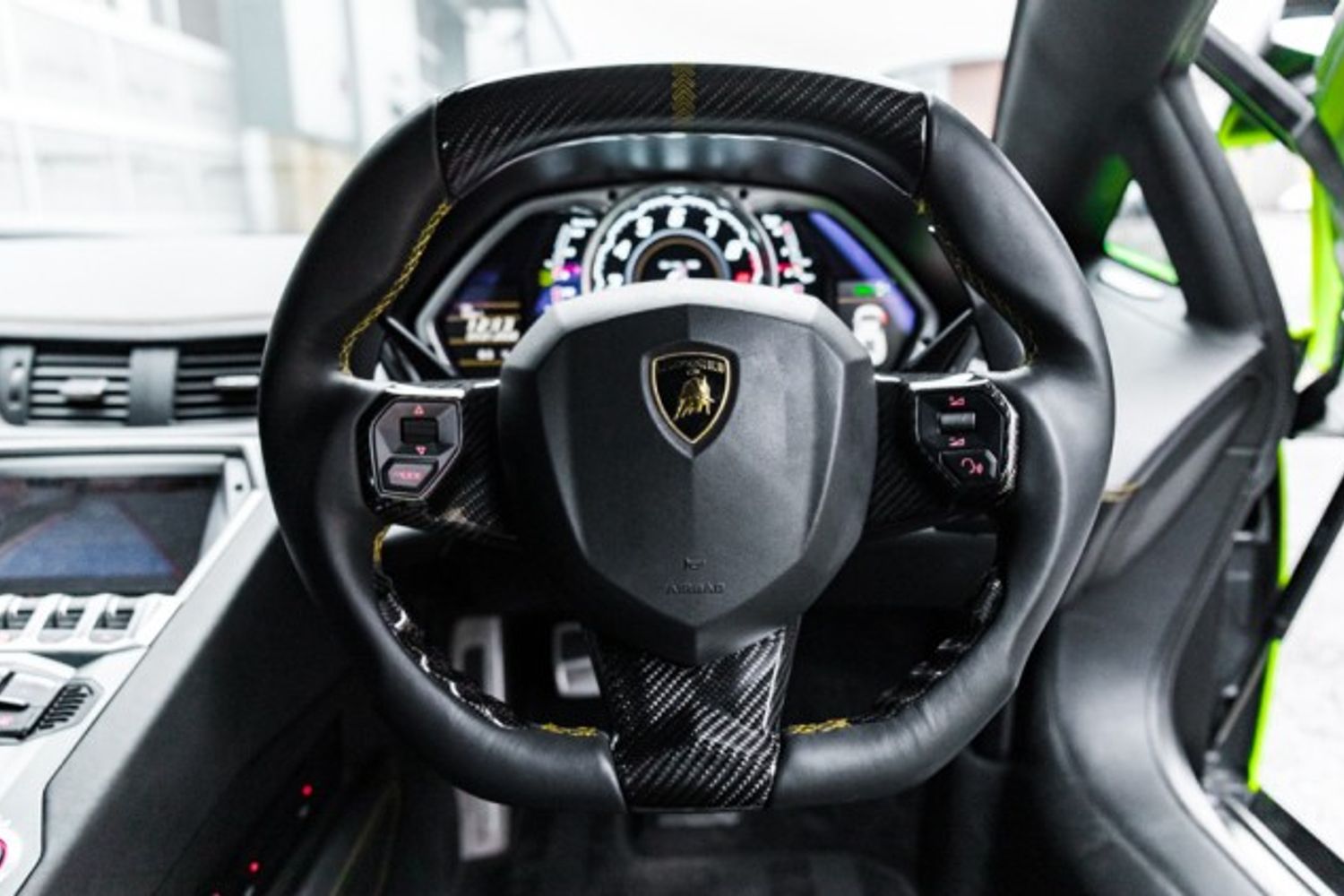 LAMBORGHINI AVENTADOR COUPE 6.5 V12 2DR SEMI AUTOMATIC